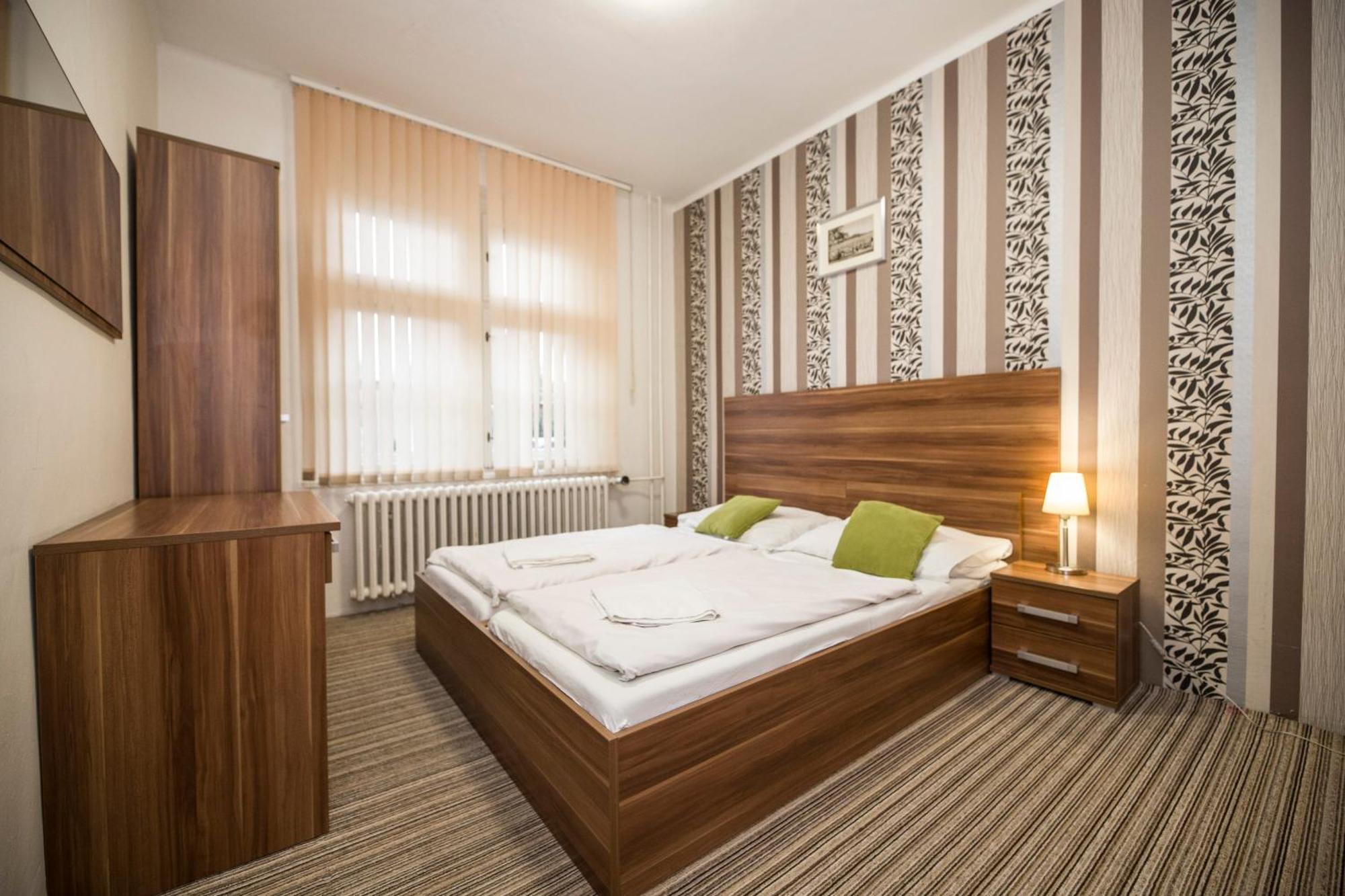 Apartmany U Jezera Fami*** Doksy  Exterior photo